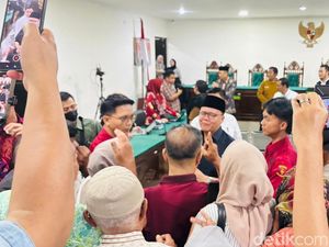 Eks Gubernur Bengkulu Rohidin Mersyah Divonis 10 Tahun Bui di Kasus Korupsi Eks Gubernur Bengkulu Rohidin Mersyah Divonis 10 Tahun Bui di Kasus Korupsi