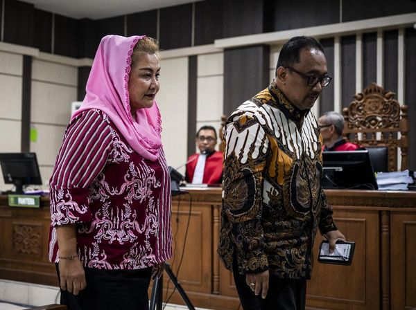 Mantan Wali Kota Semarang Ita dan Suami Divonis Penjara