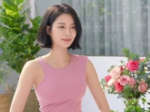 8 Potret Song Da Eun Digosipkan Pacaran dengan Jimin BTS, Pamer Video Baru 8 Potret Song Da Eun Digosipkan Pacaran dengan Jimin BTS, Pamer Video Baru