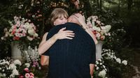 Potret Mesra Taylor Swift & Travis Kelce Tunangan dengan Cincin Berlian Rp 16 M