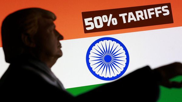 Trump Resmi Kenakan Tarif Produk India Hingga 50%