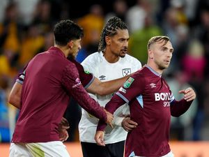 West Ham Kalah Lagi, Kaptennya Ribut dengan Suporter