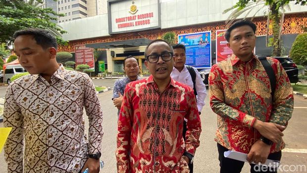 Ahli waris Benyamin Sueb datangi Polda Metro Jaya
