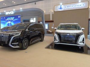 Denza D9 Menyapa Orang Kaya Jawa Timur