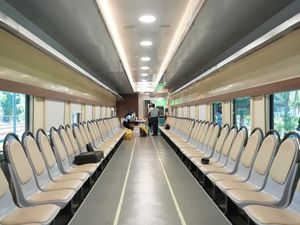 Kereta Khusus Petani Disubsidi 60%, Ketua Komisi V DPR Sorot Keuangan Negara