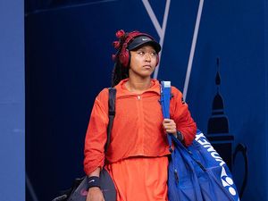 Naomi Osaka Berkilau di di US Open 2025, Bawa Labubu Billie Jean Bling Naomi Osaka Berkilau di di US Open 2025, Bawa Labubu Billie Jean Bling