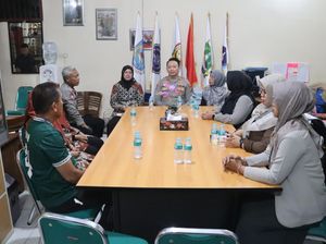 Polisi Sambangi SMK di Tangsel, Wanti-wanti Pelajar Tak Ikut Demo Polisi Sambangi SMK di Tangsel, Wanti-wanti Pelajar Tak Ikut Demo