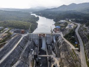 Mengenal Cara Kerja PLTA dan Tantangan Energi Hijau di RI