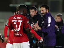 Ruben Amorim Tak Peduli Aksi Protes Kakak Mainoo