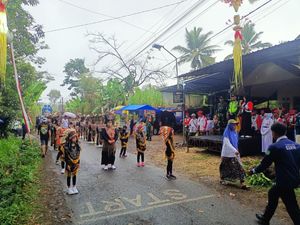 Panitia Karnaval di Malang Diminta Tak Korbankan Hak Sekolah Anak Panitia Karnaval di Malang Diminta Tak Korbankan Hak Sekolah Anak