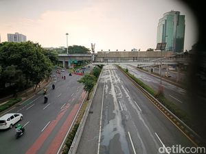 7 Gerbang Tol Dalam Kota Arah Cawang Ditutup Sementara Imbas Demo DPR