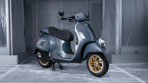 Tampang Vespa Officina 8, Ini Perbedaannya