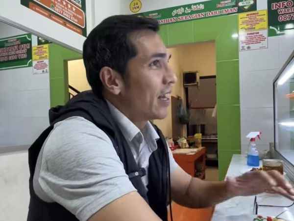 Adrian Maulana, Duta Transum yang Hobi Makan Sederhana di Warteg