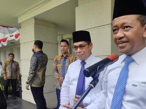 Bahlil Lantik Laode Sulaeman Jadi Dirjen Migas, Ini Sosoknya Bahlil Lantik Laode Sulaeman Jadi Dirjen Migas, Ini Sosoknya
