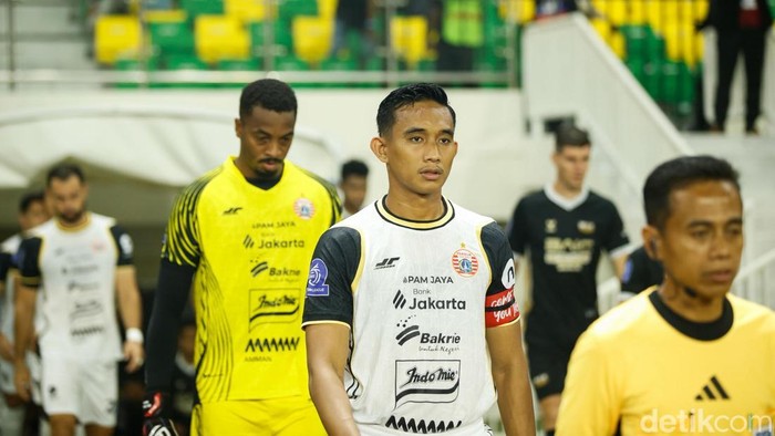 Dewa United vs Persija digelar di Stadion Banten Internasional, Jumat (29/8/2025). Laga ini menjadi perang pemain Timnas Indonesia.