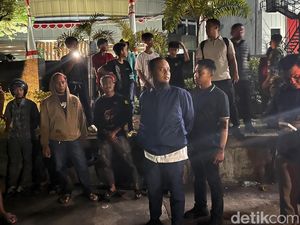 Demo di Makassar Ricuh, Gubernur Sulsel Dikawal TNI Pantau Situasi di Jalan