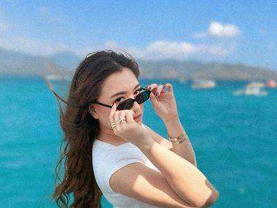 Foto Liburannya si DJ Cantik Nathalie Holscher di Lombok