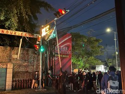 Demo Depan Unhas di Jalan Perintis Makassar, Massa Rusak CCTV-Pos Sekuriti