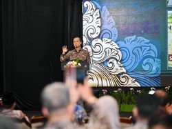 Rakor Teknis, Mentrans Ajak Peserta Heningkan Cipta untuk Affan Kurniawan
