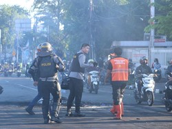 1 Anggota Polantas Sempat Disandera Massa Buntut Ojol Tewas Dilindas Rantis