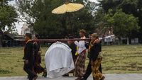 Sekaten Solo Dimulai, Gamelan Pusaka Keraton Dikirab dalam Tradisi Miyos Gangsa