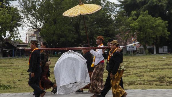 Sekaten Solo Dimulai, Gamelan Pusaka Keraton Dikirab dalam Tradisi Miyos Gangsa