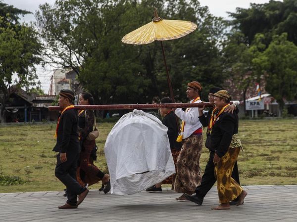 Sekaten Solo Dimulai, Gamelan Pusaka Keraton Dikirab dalam Tradisi Miyos Gangsa