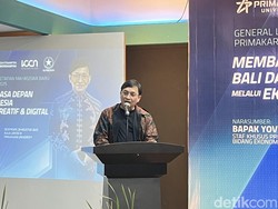 Yovie Widianto Motivasi Mahasiswa Primakara, Bahas AI-Lagu Kahitna