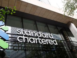 Standard Chartered Raih Penghargaan Best Wealth Manager-Indonesia Standard Chartered Raih Penghargaan Best Wealth Manager-Indonesia
