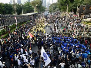 Saat Anggota DPR Diingatkan: Kata-kata Dijaga, Jangan Nantang Rakyat Saat Anggota DPR Diingatkan: Kata-kata Dijaga, Jangan Nantang Rakyat