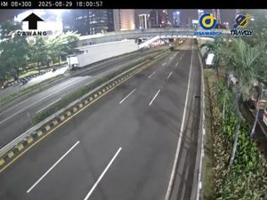 9 Gerbang Tol Dalam Kota Ditutup Imbas Demo, Lalin Dialihkan