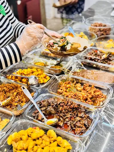 rekomendasi warung nasi di tebet