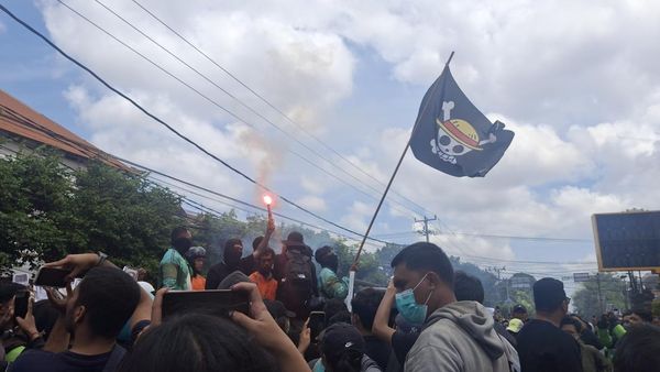 Viral di Indonesia, Bendera One Piece Berkibar hingga ke Nepal-Prancis
