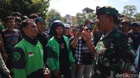 Video: Aksi Demo Buntut Tewasnya Affan Kurniawan, Massa Serbu Mapolda Bali