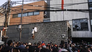 Potret Before-After Rumah Ahmad Sahroni yang Kini Rata dengan Tanah