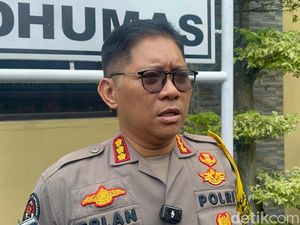 Polda Kalteng Kembali Digeruduk Massa! Polda Kalteng Kembali Digeruduk Massa!