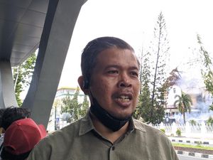 Sekretariat DPRD NTB Sayangkan Pendemo Bakar Gedung, Rugi Puluhan Miliar Sekretariat DPRD NTB Sayangkan Pendemo Bakar Gedung, Rugi Puluhan Miliar