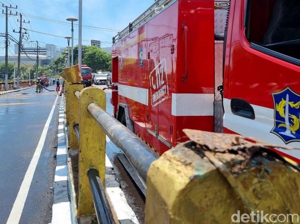 Pemkot Surabaya Bersih-Bersih Jalanan Setelah Demo 29 Agustus 2025