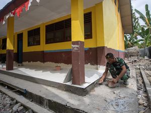 Peserta SGS 2025 Perbaiki SD Negeri 2 Peracak OKU Timur Peserta SGS 2025 Perbaiki SD Negeri 2 Peracak OKU Timur