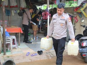Rumah Penjual Miras di Bangka Barat Digerebek Buntut Pria Tewas Ditikam Rumah Penjual Miras di Bangka Barat Digerebek Buntut Pria Tewas Ditikam