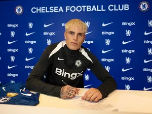 Garnacho Resmi Berseragam Chelsea, Ngaku Bahagia Gabung di Tim Juara Dunia