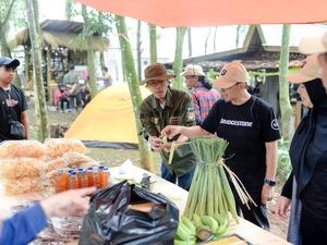 Tak Cuma Bikin Ban, Bridgestone Ikut Rawat Hutan Jawa Barat Tak Cuma Bikin Ban, Bridgestone Ikut Rawat Hutan Jawa Barat