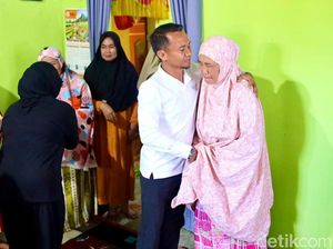 Mimpi Sarinawati Korban Tewas di DPRD Makassar: Ingin Sukses-Bahagiakan Ortu Mimpi Sarinawati Korban Tewas di DPRD Makassar: Ingin Sukses-Bahagiakan Ortu