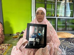 Sosok Sarina Wati Tewas Saat Gedung DPRD Makassar Dibakar, Putri Tunggal Pasangan TKI Sosok Sarina Wati Tewas Saat Gedung DPRD Makassar Dibakar, Putri Tunggal Pasangan TKI