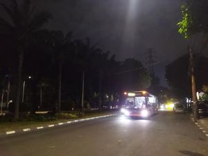 Lalin Sekitar Markas Brimob Kwitang Bisa Dilintasi Malam Ini, Situasi Kondusif