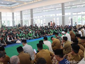 Doa untuk Kedamaian dari Garut dan Pangandaran Doa untuk Kedamaian dari Garut dan Pangandaran