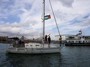 Dideportasi, Aktivis Global Sumud Flotilla: Kami Diperlakukan Bak Binatang