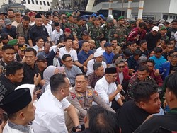 Gubernur Lampung Pastikan 10 Tuntutan Massa akan Disampaikan ke Pusat