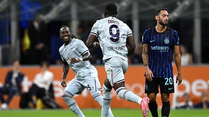 MILAN, ITALY - AUGUST 31:  Keinan Davis of Udinese celebrates his goal during the Serie A match between FC Internazionale and Udinese Calcio at Giuseppe Meazza Stadium on August 31, 2025 in Milan, Italy. (Photo by Image Photo Agency/Getty Images)