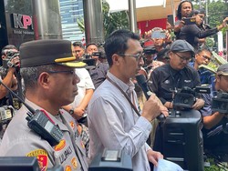 Temui Pendemo Desak Bupati Pati Tersangka, KPK Janji Usut Tuntas Kasus Rel KA